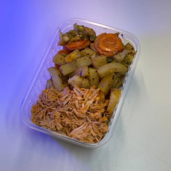 Migon suíno, batata doce rústica e mix de legumes (T15)