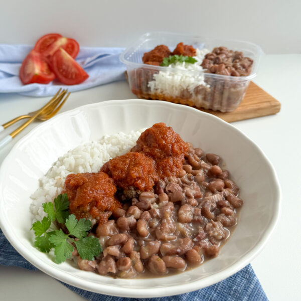 Almôndegas de carne com feijão carioca e arroz branco (IN5) - Image 4
