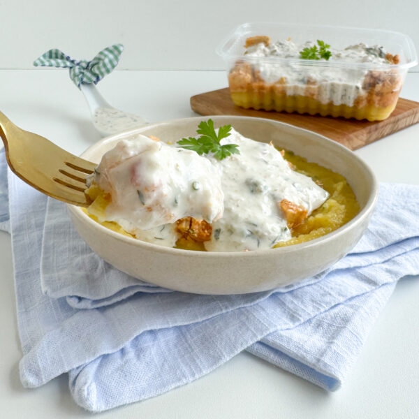 Frango ao molho de iogurte e purê de batata salsa (GF25) - Image 2